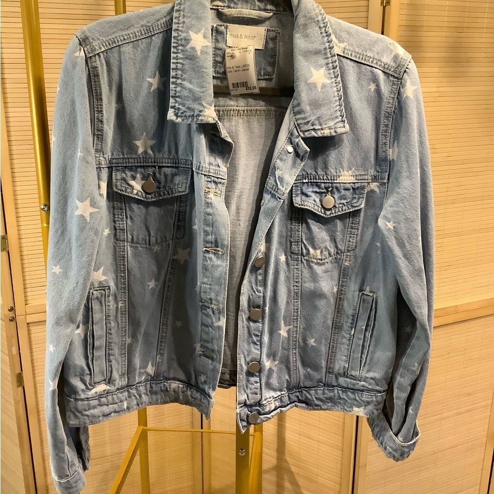 MIA & TESS Light Wash Star Print Denim Jacket
